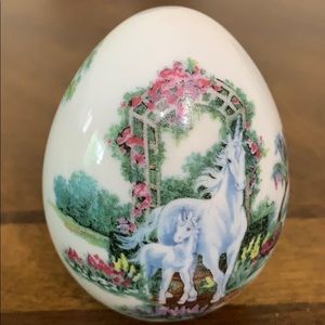 # Vintage Princeton Gallery Egg